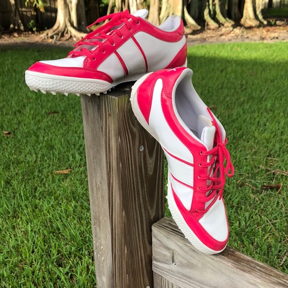 pink puma golf shoes